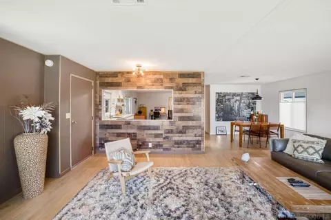 7110 Santa Barbara St, Carlsbad, CA 92011 photo 10