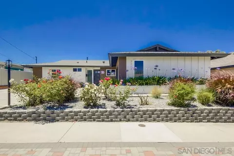 7747 Topaz Lake Ave, San Diego, CA 92119