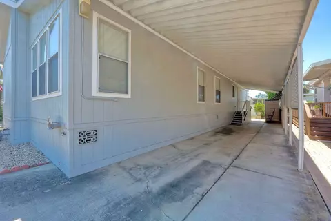 1010 E Bobier Dr #65, Vista, CA 92084 photo 4