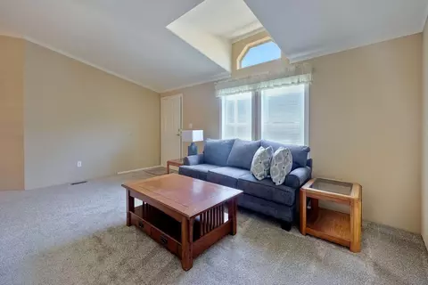1010 E Bobier Dr #65, Vista, CA 92084 photo 9