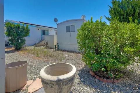 1010 E Bobier Dr #65, Vista, CA 92084 photo 32