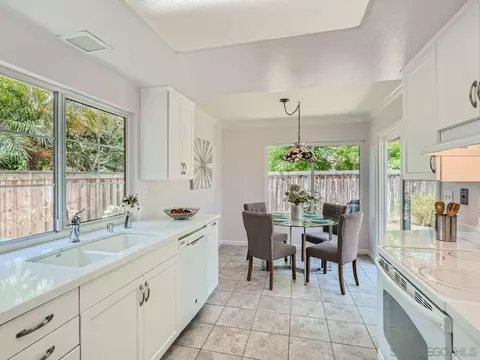 3186 E Fox Run Way, San Diego, CA 92111