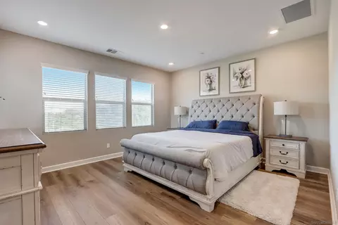 2305 Zeus Ct, Spring Valley, CA 91977 photo 16