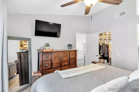 465 Whispering Willow Dr #E, Santee, CA 92071 photo 20