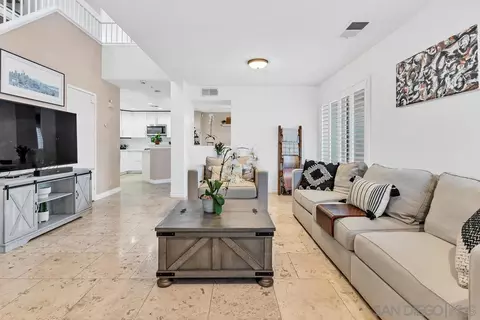 465 Whispering Willow Dr #E, Santee, CA 92071