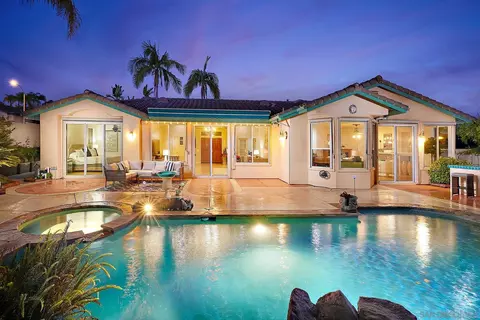 3303 Camino Marzagan, Escondido, CA 92029