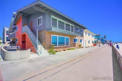 701-703 Sunset Ct, San Diego, CA 92109