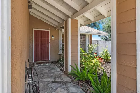 1197 Senwood Way, Fallbrook, CA 92028 photo 5
