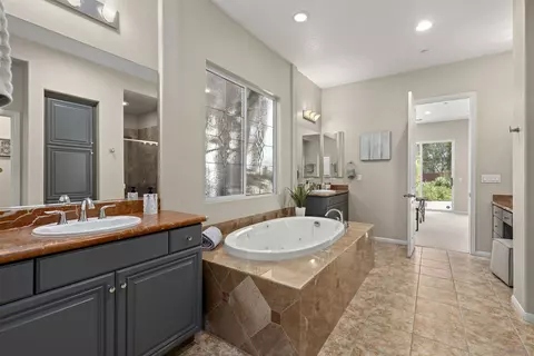 1359 Ahlrich Ave, Encinitas, CA 92024 photo 28