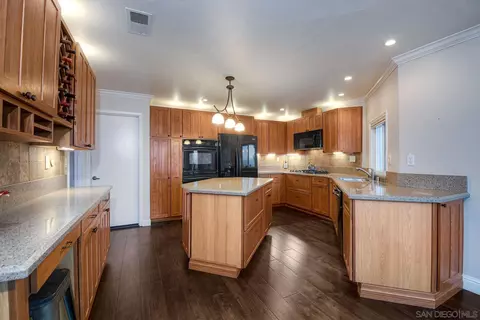 4041 Vortex Pl, Escondido, CA 92025 photo 11
