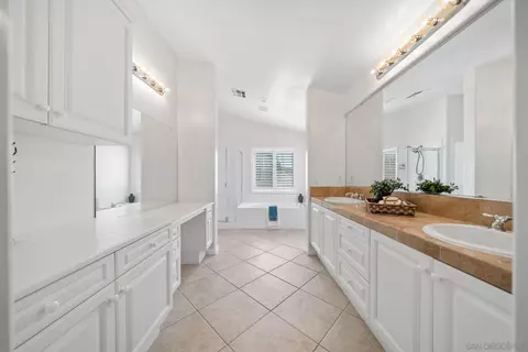 33260 Embassy Ave, Temecula, CA 92592 photo 31