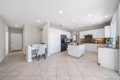 33260 Embassy Ave, Temecula, CA 92592 photo 16