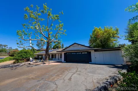 11734 Shadow Valley Rd, El Cajon, CA 92020 photo 4