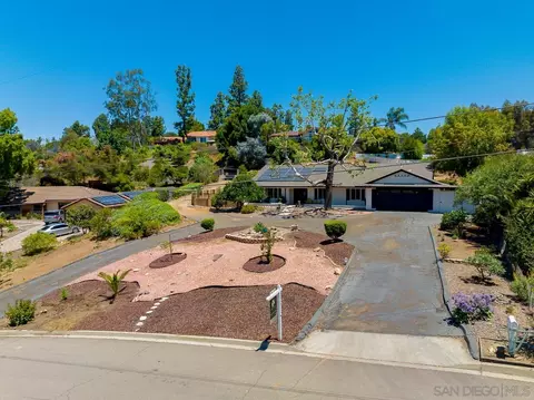 11734 Shadow Valley Rd, El Cajon, CA 92020 photo 2