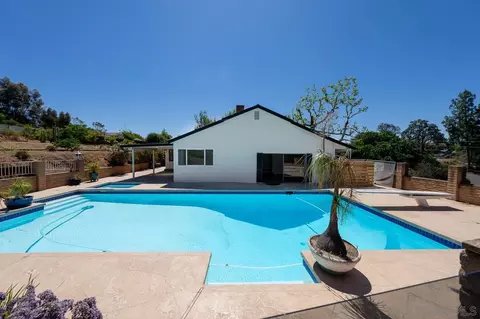 11734 Shadow Valley Rd, El Cajon, CA 92020
