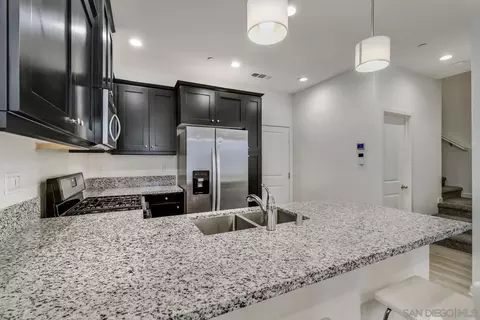 4117 Sitio Flor, Oceanside, CA 92057 photo 9