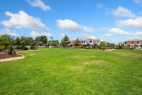 4117 Sitio Flor, Oceanside, CA 92057 photo 26