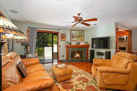1889 Whaley Ave, San Diego, CA 92104