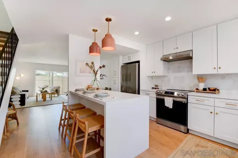 1823 Eastwood Ln, Encinitas, CA 92024
