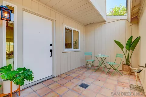 1823 Eastwood Ln, Encinitas, CA 92024 photo 3