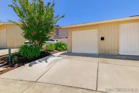 1823 Eastwood Ln, Encinitas, CA 92024 photo 2
