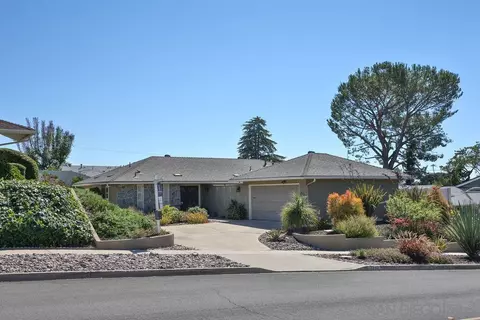 7737 Lake Adlon, San Diego, CA 92119