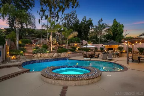 13148 Poway Hills Dr, Poway, CA 92064 photo 2