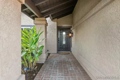 13148 Poway Hills Dr, Poway, CA 92064 photo 9