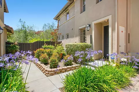 2820 Piantino Cir, San Diego, CA 92108
