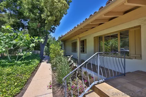 4855 Vita, La Mesa, CA 91941 photo 5