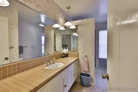 4855 Vita, La Mesa, CA 91941 photo 12