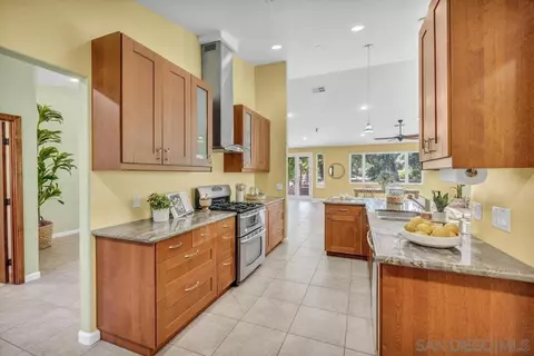 16112 Poderio Ct, Ramona, CA 92065 photo 19