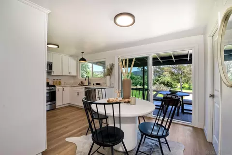 9045 Inverness Rd, Santee, CA 92071 photo 7