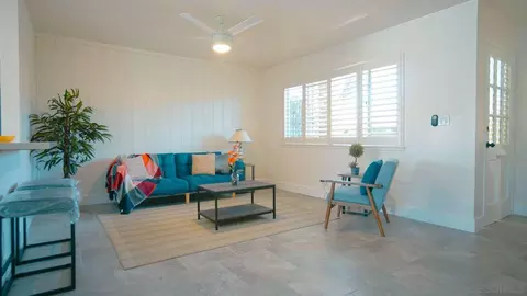 165 W Bowling Grn, Port Hueneme, CA 93041