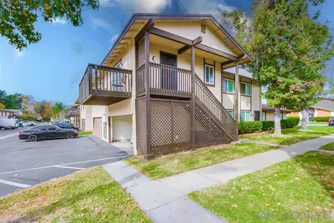 10333 Restful Ct, Santee, CA 92071 photo 2