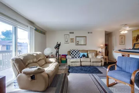 10333 Restful Ct, Santee, CA 92071 photo 7