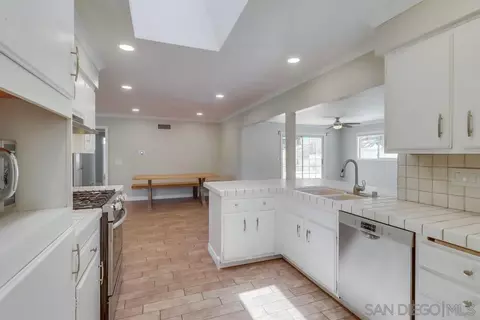 13328 Arikara Dr, Poway, CA 92064 photo 11