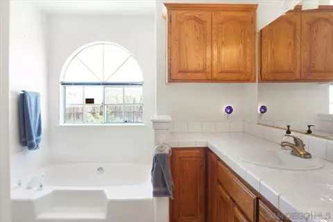 28525 Windy Pass, Barstow, CA 92311 photo 20