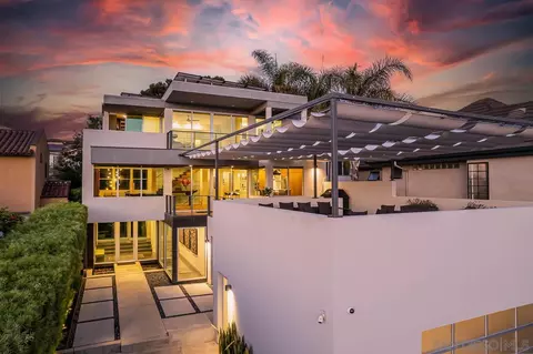7239 Draper, La Jolla, CA 92037
