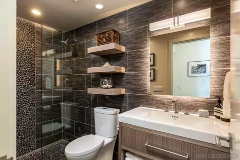 7239 Draper, La Jolla, CA 92037 photo 29