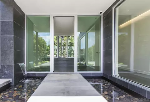 7239 Draper, La Jolla, CA 92037 photo 9