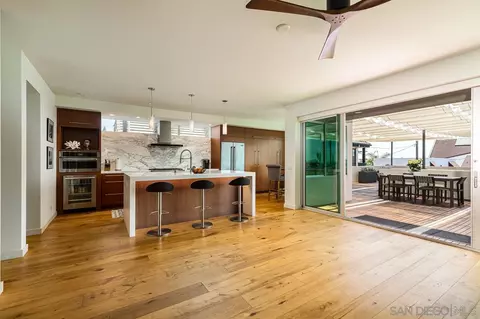 7239 Draper, La Jolla, CA 92037 photo 14