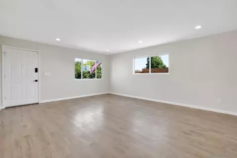 10016 Carreta, Santee, CA 92071 photo 3