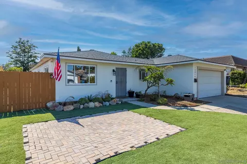 10016 Carreta, Santee, CA 92071 photo 24