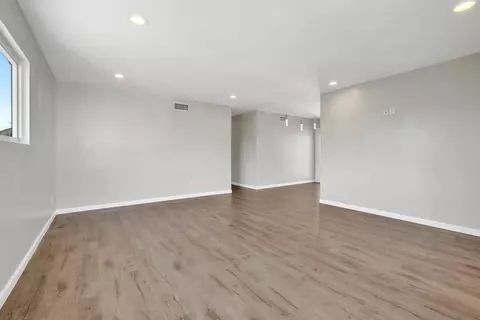 10016 Carreta, Santee, CA 92071