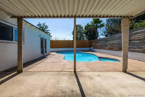 10016 Carreta, Santee, CA 92071 photo 6