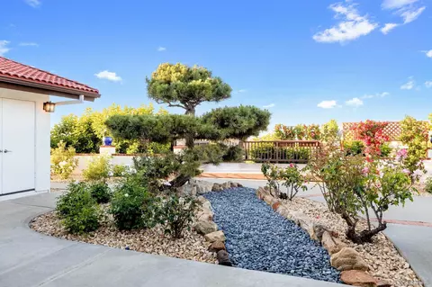 3831 Silverleaf Ln, Vista, CA 92084 photo 23