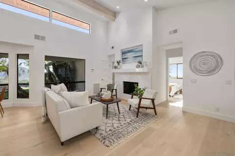 3831 Silverleaf Ln, Vista, CA 92084 photo 8