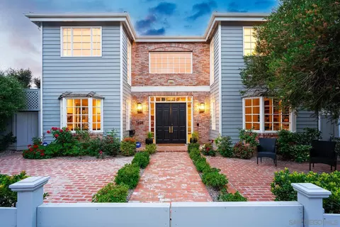 7428 High Ave, La Jolla, CA 92037