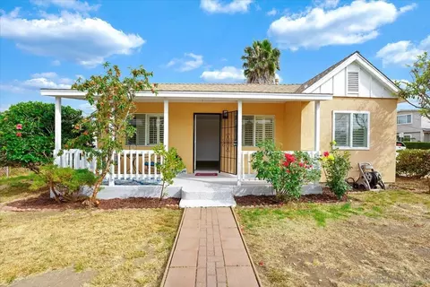 1522 Bush, Oceanside, CA 92058 photo 4